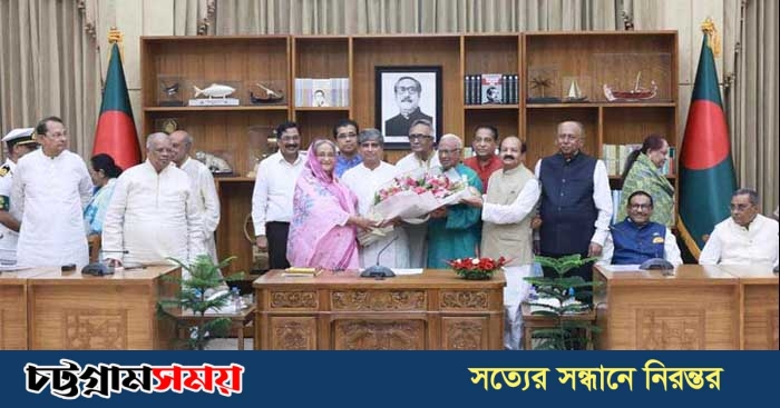 অর্থনীতি চাপে থাকলেও গতিশীল আছে: প্রধানমন্ত্রী