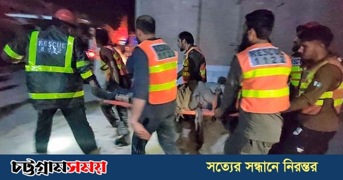 পাকিস্তানে বোমা বিস্ফোরণে নিহত বেড়ে ৪৪