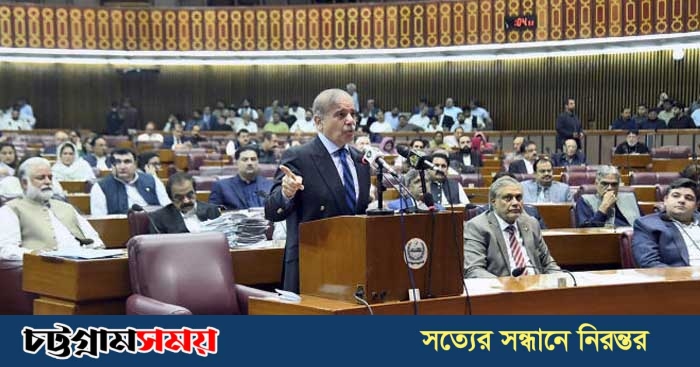 মেয়াদ শেষের আগেই পাকিস্তানের পার্লামেন্ট বিলুপ্ত ঘোষণা