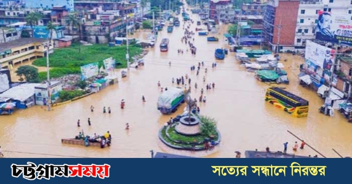চন্দনাইশে বন্যায় ভেসেছে পুকুরের ১০ কোটি টাকার মাছ