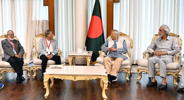 নির্বাচন নিয়ে প্রধান উপদেষ্টার সঙ্গে বৈঠকে বিএনপি সন্তুষ্ট নয়