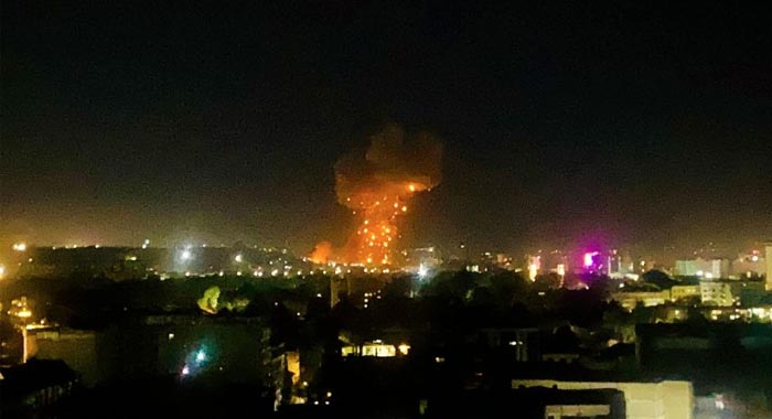 আফগানিস্তানের হাসপাতালে পাকিস্তানের হামলা, নিহত প্রায় ৪০০