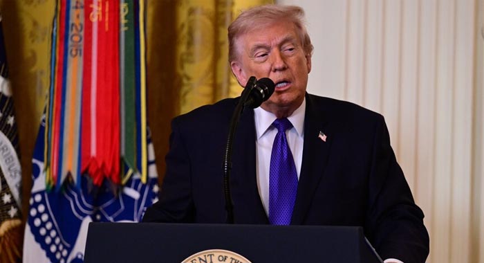 সুযোগ থাকলে ইরানের তেল দখল করতাম: ট্রাম্প