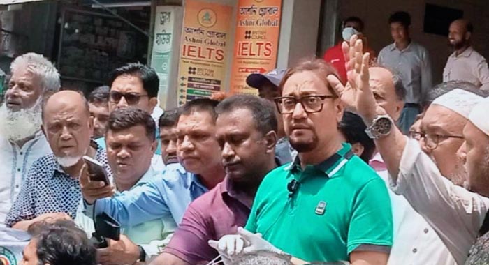 সিআরবিতে হাসপাতাল নির্মাণ করতে দেব না: মেয়র শাহাদাত