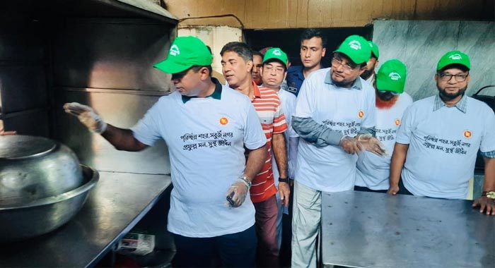 হাসপাতালের লাইন দীর্ঘ না করতে নিরাপদ খাদ্য নিশ্চিত করতে হবে: ডিসি জাহিদ